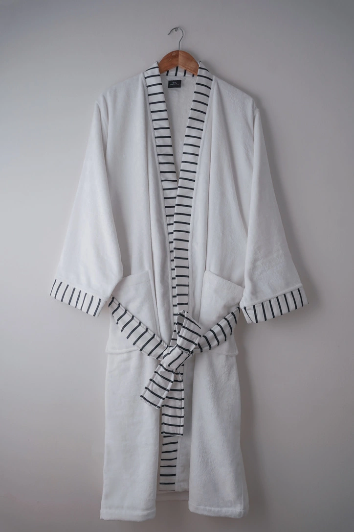 4B8302DD-C57F-4A6B-8706-7BEF3BAE8913_1_105_c