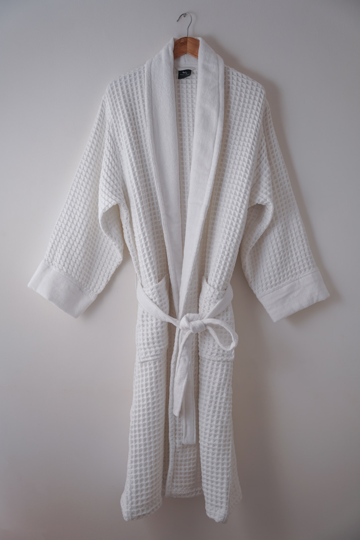 81DFF390-E884-47F2-8D43-D3AC616AD6B7_1_105_c